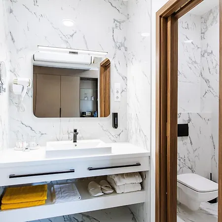 Kqc Boutique Aparthotel Balatonlelle