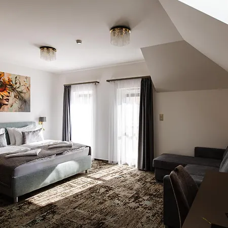 Lägenhetshotell Kqc Boutique 4*